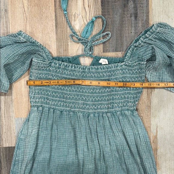 Easel Off-Shoulder Maxi peasant Dress - Picture 6 of 6